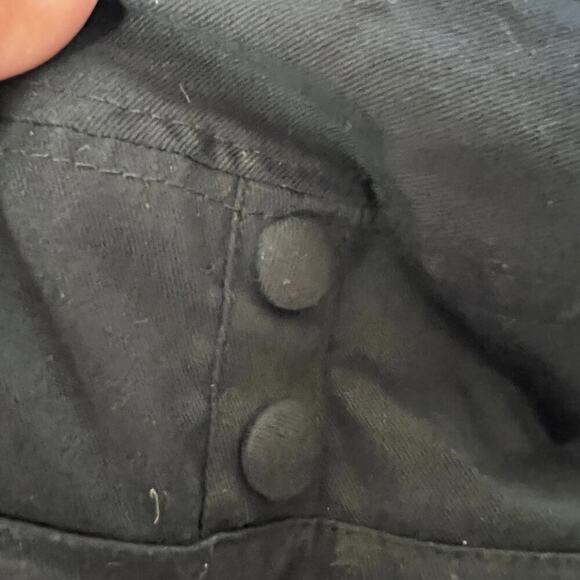 Ladies black Hat with brim & elastic in back for good fit - Picture 5 of 7